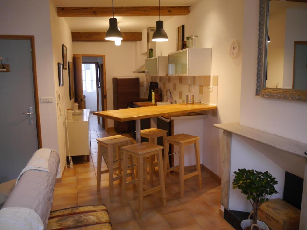 Centre Ville, Confortable Appartement 60M2 Avignon Exteriör bild